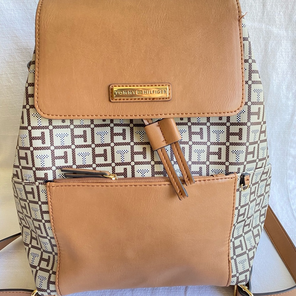 Tommy Hilfiger Flap Backpack